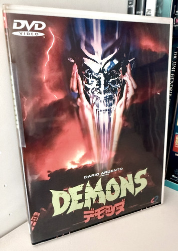 Demons lamberto bava - demons, –